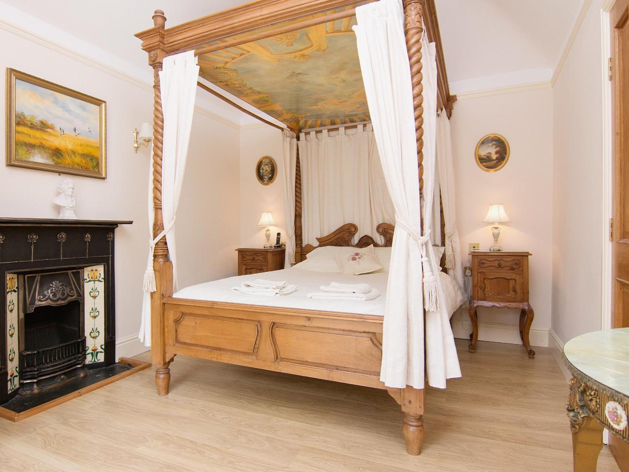 Copper Beech Cottage Henfynyw Upper Kültér fotó